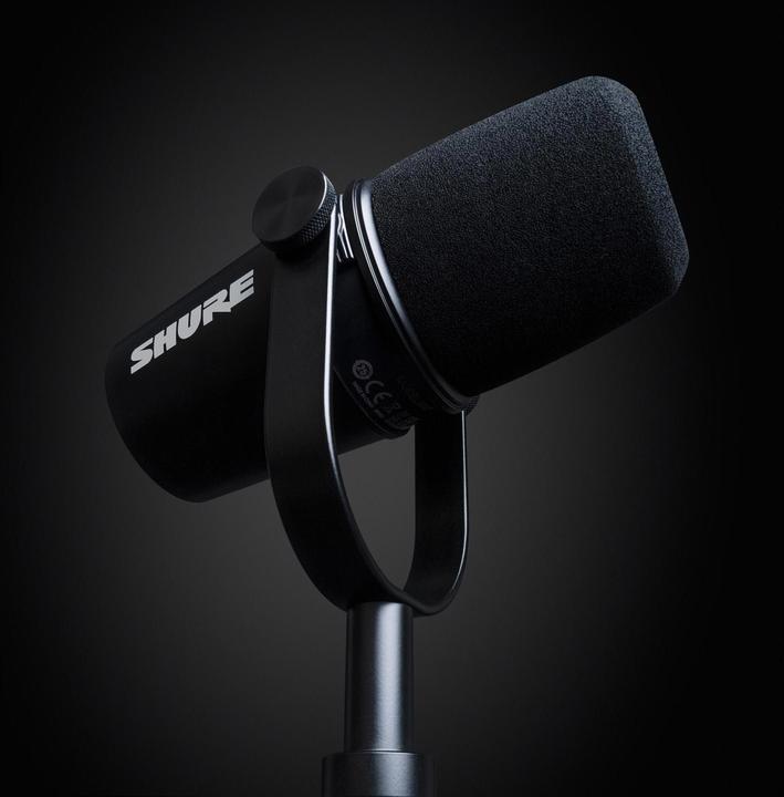 Actual product image Shure MV7