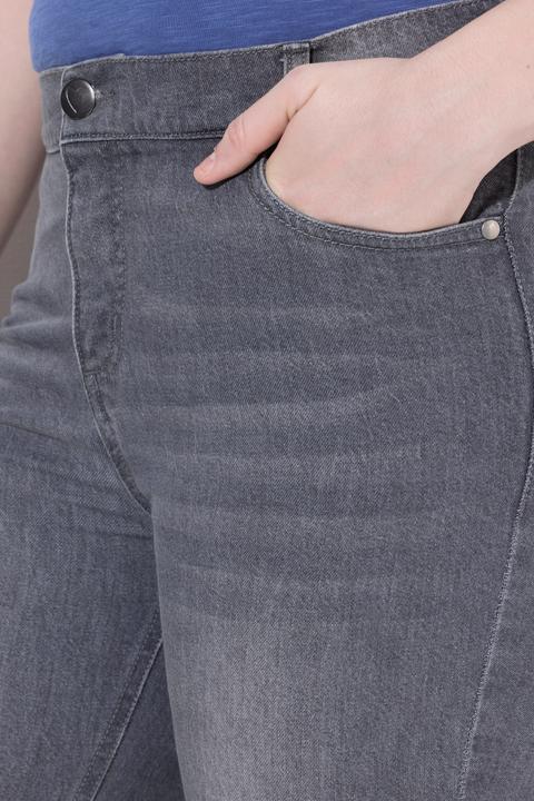 Actual product image Ulla Popken Stretch Fit Denim Capris (48)