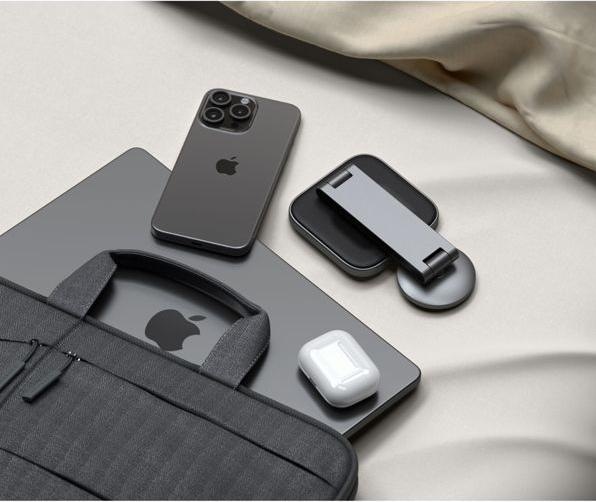 Actual product image Satechi 2-in-1 Foldable Charging Stand (15 W)