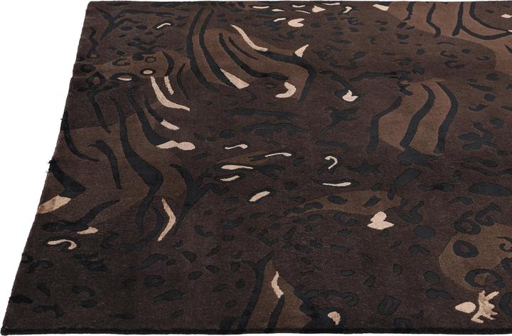 Beige, Braun, Schwarz