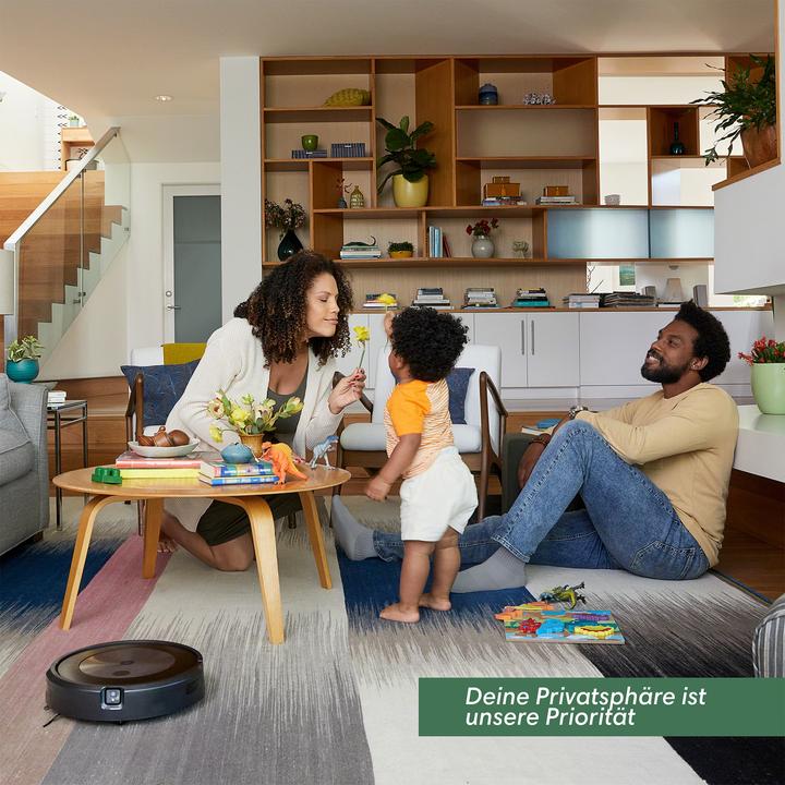 Actual product image iRobot Roomba j7 (Robot vacuum)