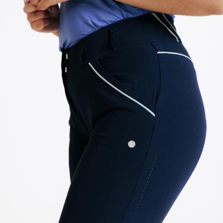 Produktbild Fouganza Women's Ultra-Lightweight Horse Riding Jodhpurs - Blue (M)