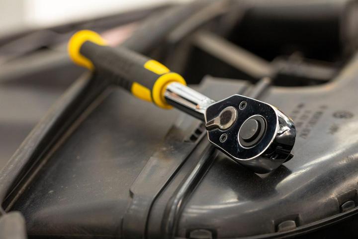 Actual product image Stanley 3/8 inch ratchet handle (3/8")