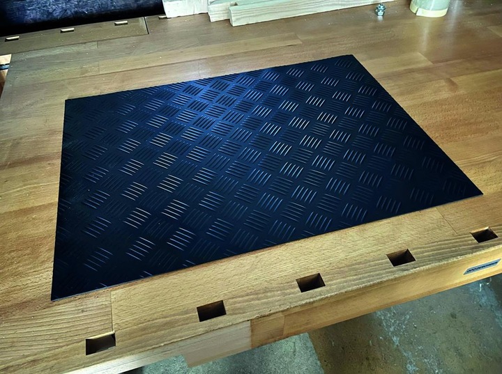 Actual product image Werkstarck Abdeckbelag Riffelmatte 500x700x3mm (Plastic)