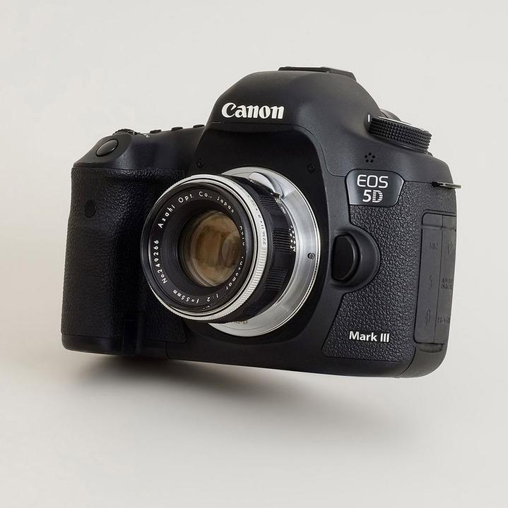 Actual product image Urth Lens Mount Adapter: Compatible with M42 Lens to Canon (EF / EF S) Camera Body