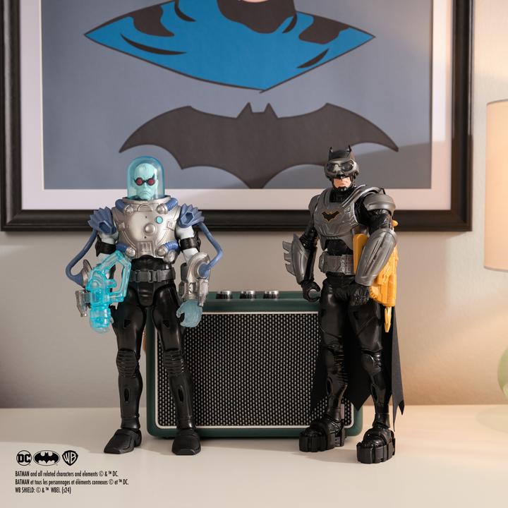 Actual product image Batman BAT FGR 12in Adv Battle Pack GML
