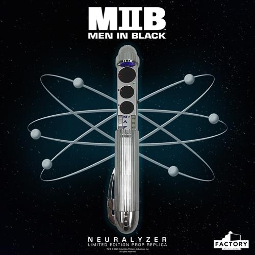 Image du produit Factory Entertainment Men in Black II Prop réplique 1/1 Neuralyzer Limited Edition Version 2 16 cm