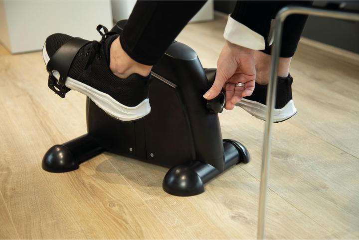 Productafbeelding Fysic FW12 Mobiliteit Hometrainer met Display
