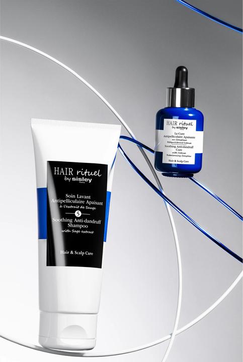 Actual product image Sisley Soin Lavant Antipelliculaire Apaisant (500 ml, Liquid shampoo)