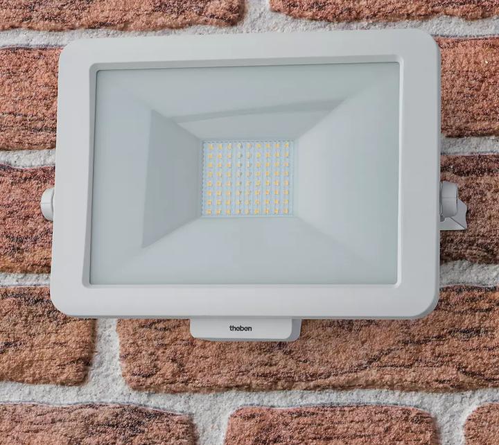 Actual product image Theben theLeda B50L WH (3600 lm, IP65)