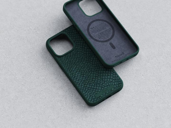 Produktbild Njord Salmon Leather Magsafe Case for iPhone 15 Pro Max, Green (Apple iPhone 15 Pro Max)