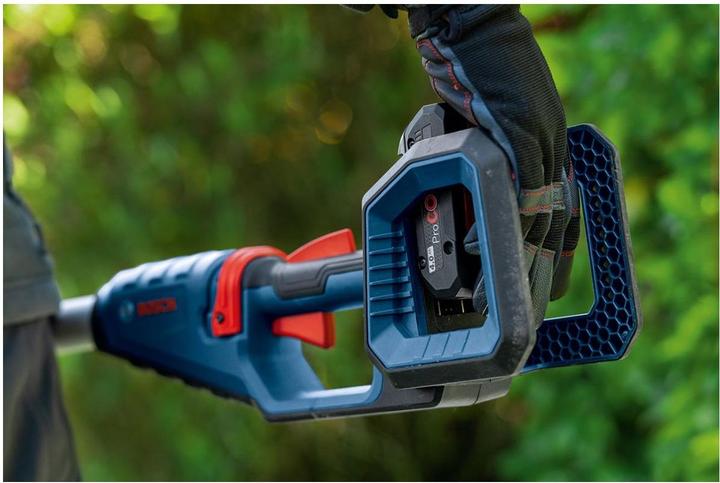 Actual product image Bosch Professional Bosch Heckenschere GHE 18V-50 TP (solo) (Rechargeable battery operated)
