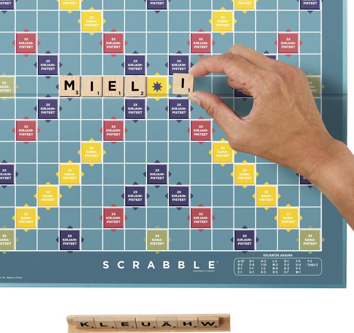 Actual product image Mattel Scrabble Wood Edition Board Game (Finnish, 2 - 4 Players)