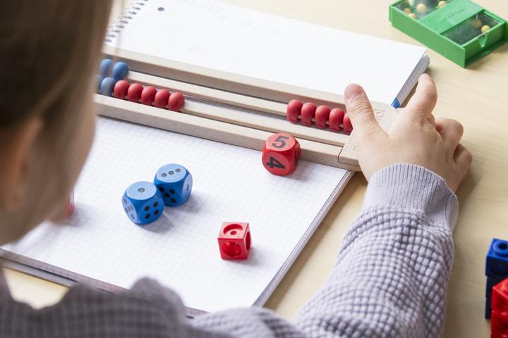 Actual product image Betzold Arithmetic pencil case with treeNside arithmetic frame