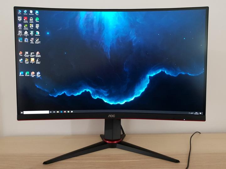 Actual product image AOC CQ27G2U/BK (2560 x 1440 pixels, 27")
