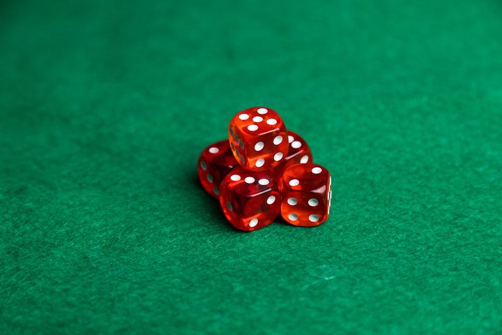 Immagine prodotto Clown games Set da poker (Inglese, 2 - 10 Giocatori)
