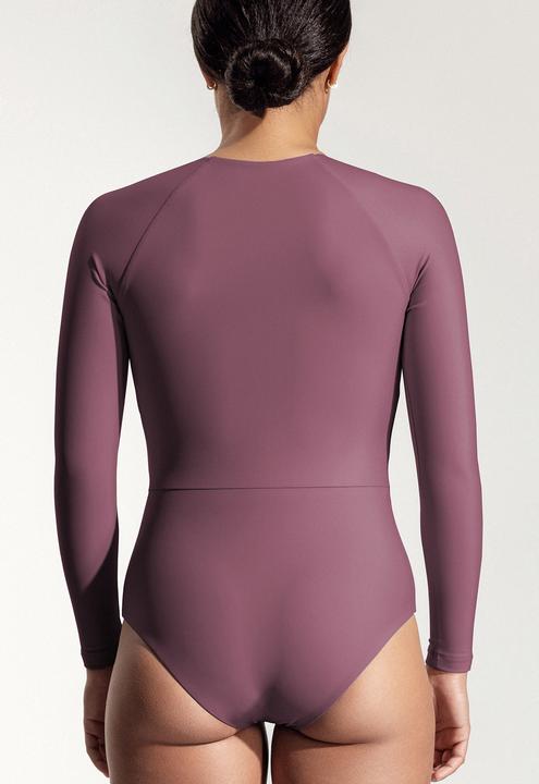 Actual product image Oy Orfe" surf suit (XL)