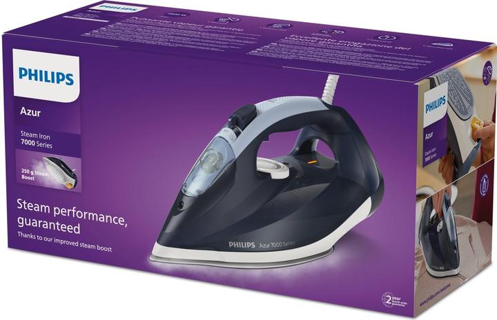 Actual product image Philips steam iron (2800 W, 250 g/min)