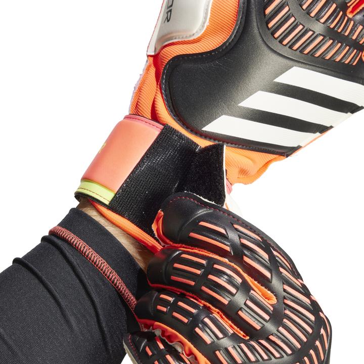 Produktbild Adidas Predator Match Torwarthandschuh Herren (10.5)
