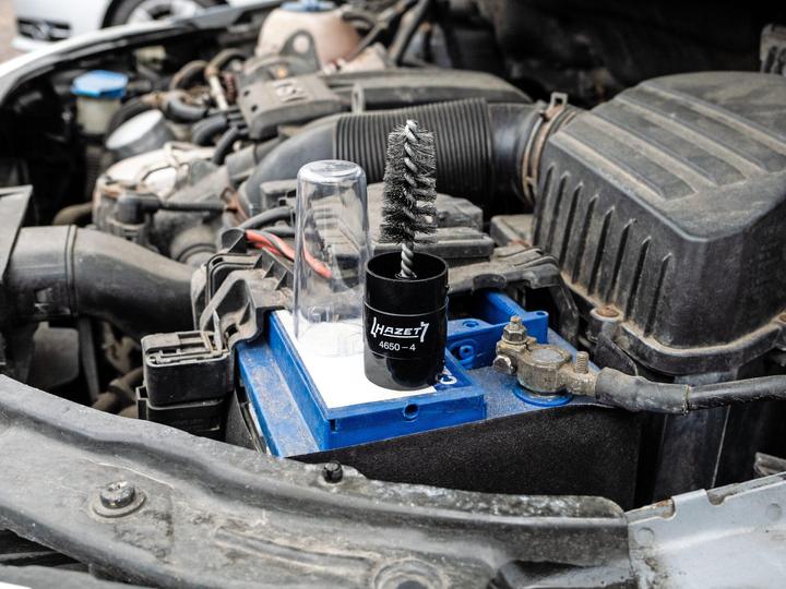 Produktbild HAZET Pol- und Batterieklemmen-Reinigungsbürste 4650-4