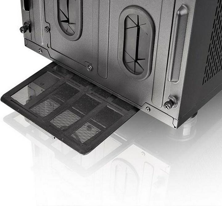 Image du produit Thermaltake Core X71 Tempered Glass Edition (ATX, mATX, Mini-ITX)