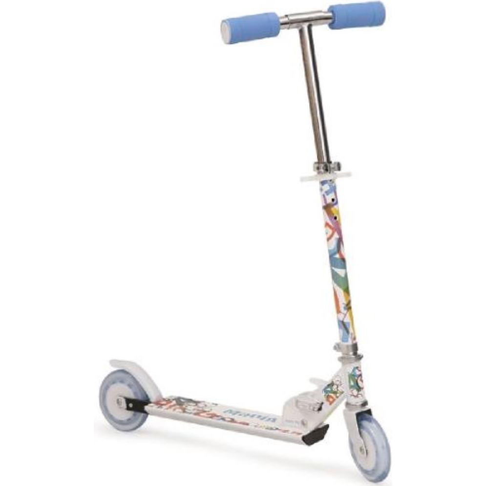Thumbnail - Moni, Scooter