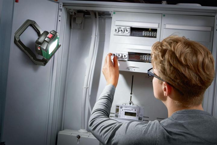 Produktbild Bosch Professional Akku-LED-Arbeitsleuchte (2100 lm)