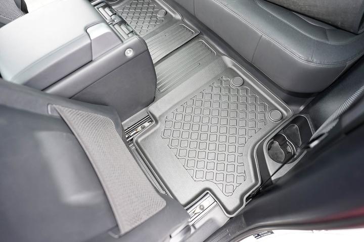 Produktbild Aristar Allwetter Fussmatten für Land Rover Defender 90 ab 2020