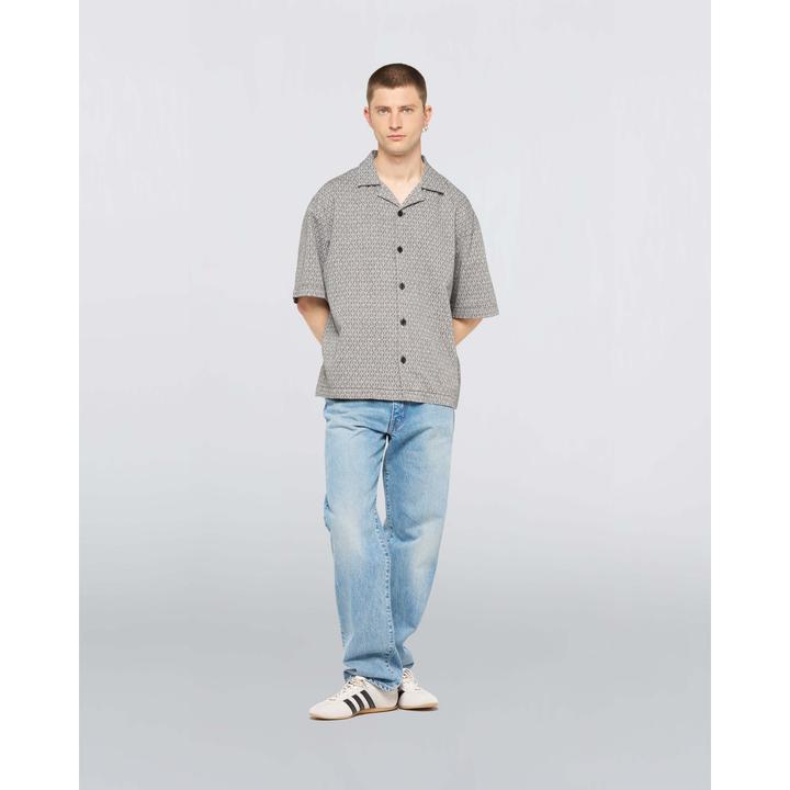 Actual product image Edwin Saga (S)