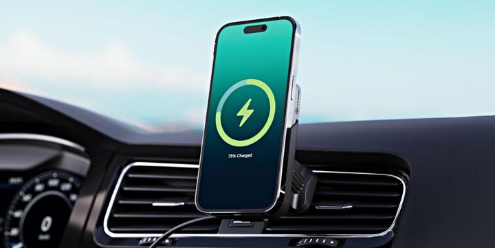 Actual product image Alogic Matrix+ Wireless 3-in-1 charging station MagSafe + Vent Mount (18 W)