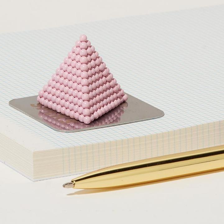 Actual product image Speks Blush