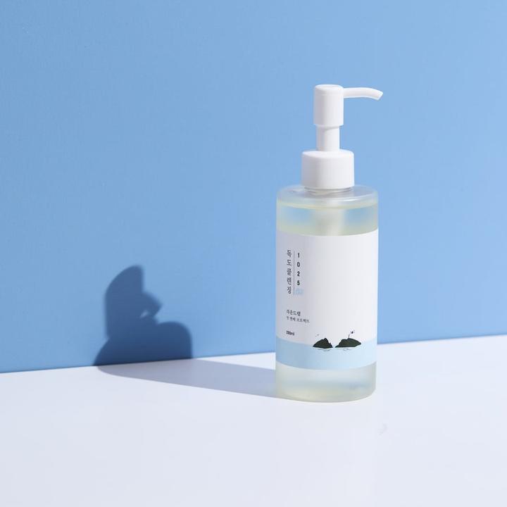 Image du produit Round Lab 1025 Dokdo (Huile nettoyante, 200 ml)