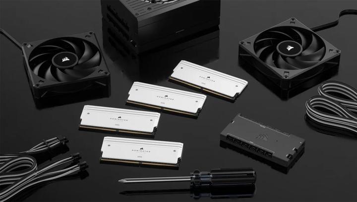 Actual product image Corsair RAM D5 6000 64GB C30 Dom Titanium K2 W (2 x 32GB, 6000 MHz, DDR5 RAM, DIMM)