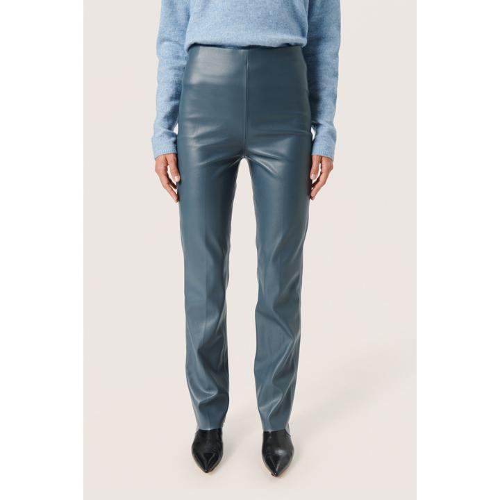 Actual product image Soaked in Luxury Kaylee Straight (M)