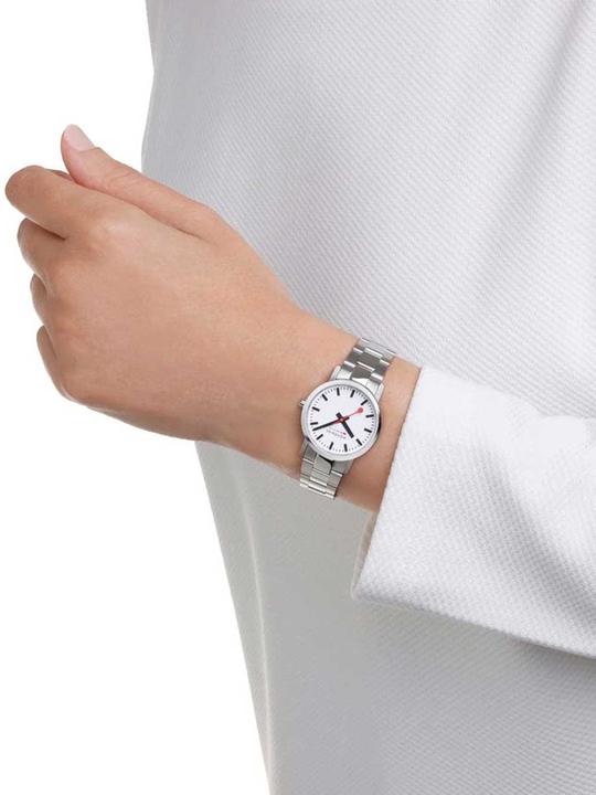 Immagine prodotto Mondaine A658.30323.11SBJ SBB Classic (Fatto in Svizzera, 30 mm)