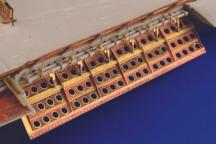 Produktbild Eduard SBD Dauntless landing flaps für Trumpeter Bausatz