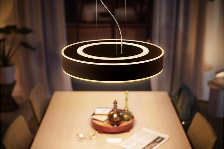 Immagine prodotto Philips Hue White Ambiance Enrave (4500 lm)