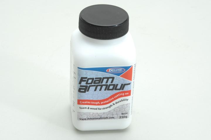 Image du produit Deluxe Materials Mousse Armour 250g (280 g, 250 ml)