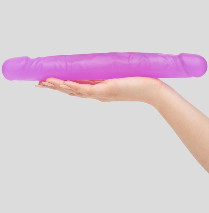Actual product image Lovehoney BASICS Doppelseitiger Dildo