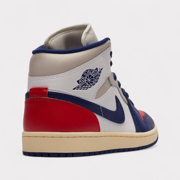 Produktbild Jordan Air 1 Mid (40)