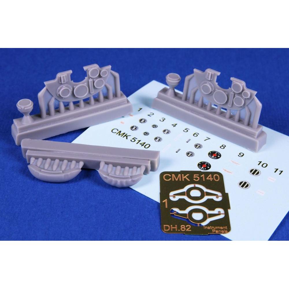 CMK DH.82 Strumento Tiger Moth P. con bussole e madieri, correzione S.