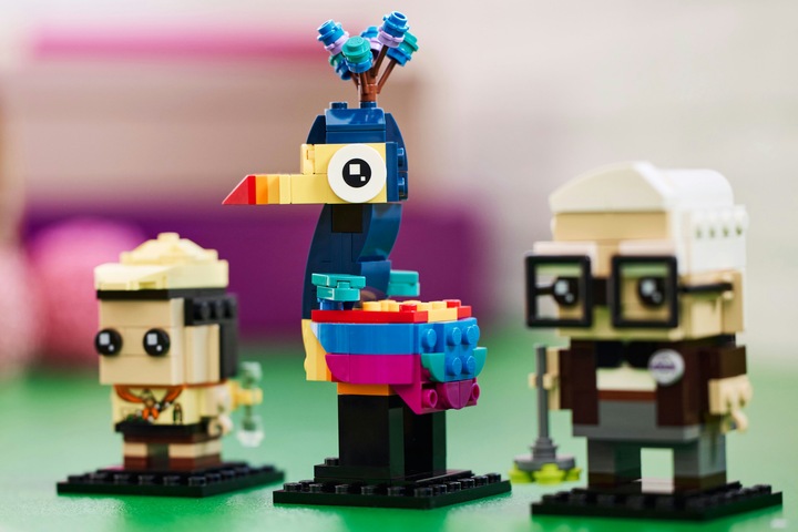 Immagine prodotto LEGO Disney Carl, Russell e Kevin (40752, LEGO Brickheadz)