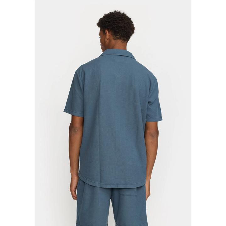 Actual product image Revolution Cuban shirt with small three-dimensional embossed pattern (M)