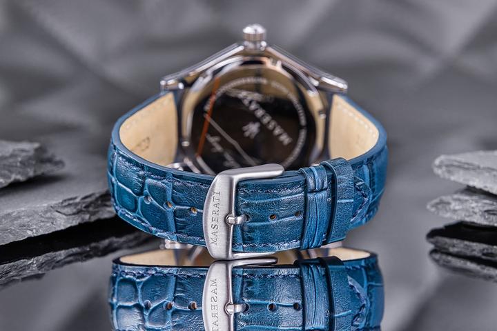 Actual product image Maserati Circuito (Analogue wristwatch, 42 mm)