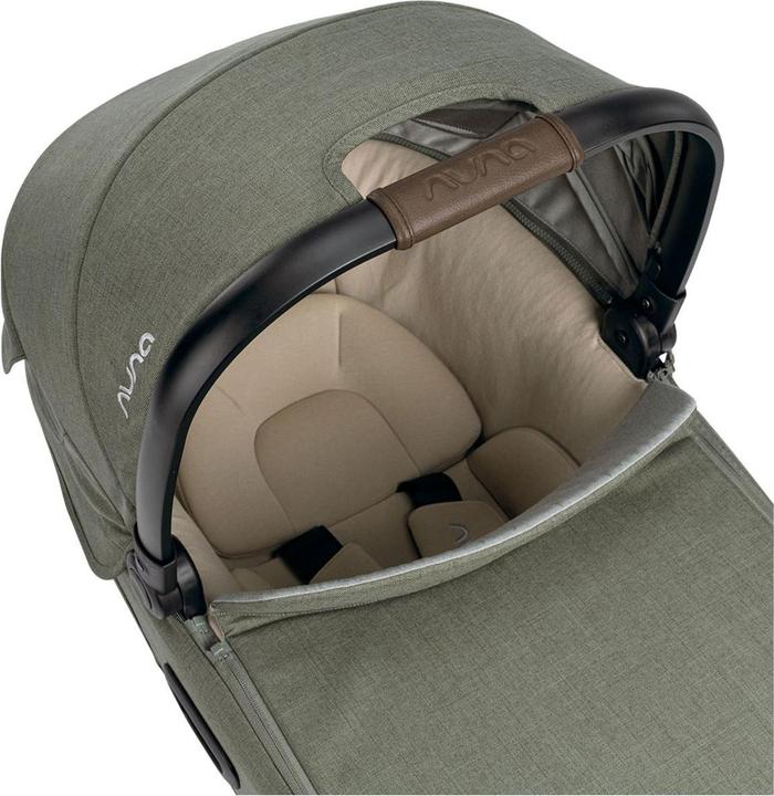 Actual product image Nuna CARI aire with base (Baby car seat)