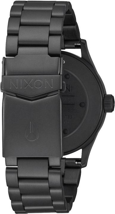 Actual product image Nixon Sentry 38 SS (Analogue wristwatch, 38 mm)