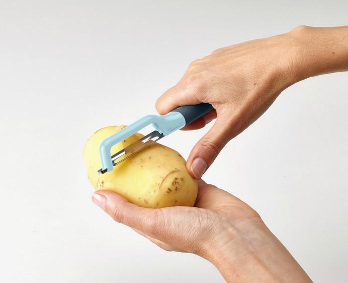 Image du produit Joseph Joseph Schwenkbarer Schäler, Opal, DUO