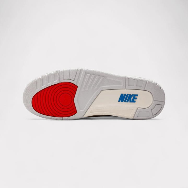 Image du produit Nike Air Jordan 3 Retro OG (41)