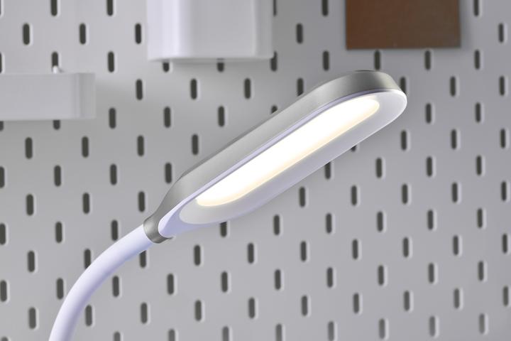 Produktbild Fuj Tek Mood Desk Lamp with Wake-Up Light and RGB Ambient Light (135 lm)