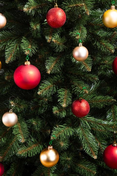 Image du produit FairyTrees Sapin de Noël artificiel Nordmann au design réaliste et à l’aspect naturel (220 cm)